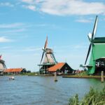 3 Windmühlen in Holland